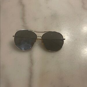 Stylish Blue Aviator Sunglasses